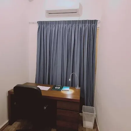 Дом отдыха Mythos Down Town House Никосия