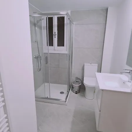 Mythos Down Town House Никосия