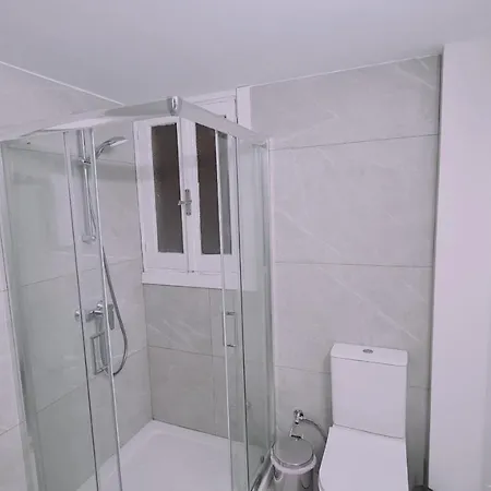 Mythos Down Town House *