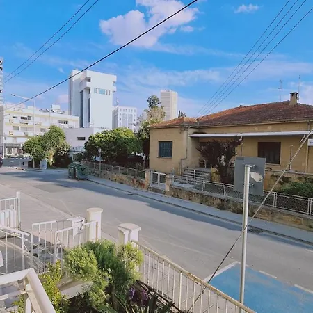 Holiday home Mythos Down Town House